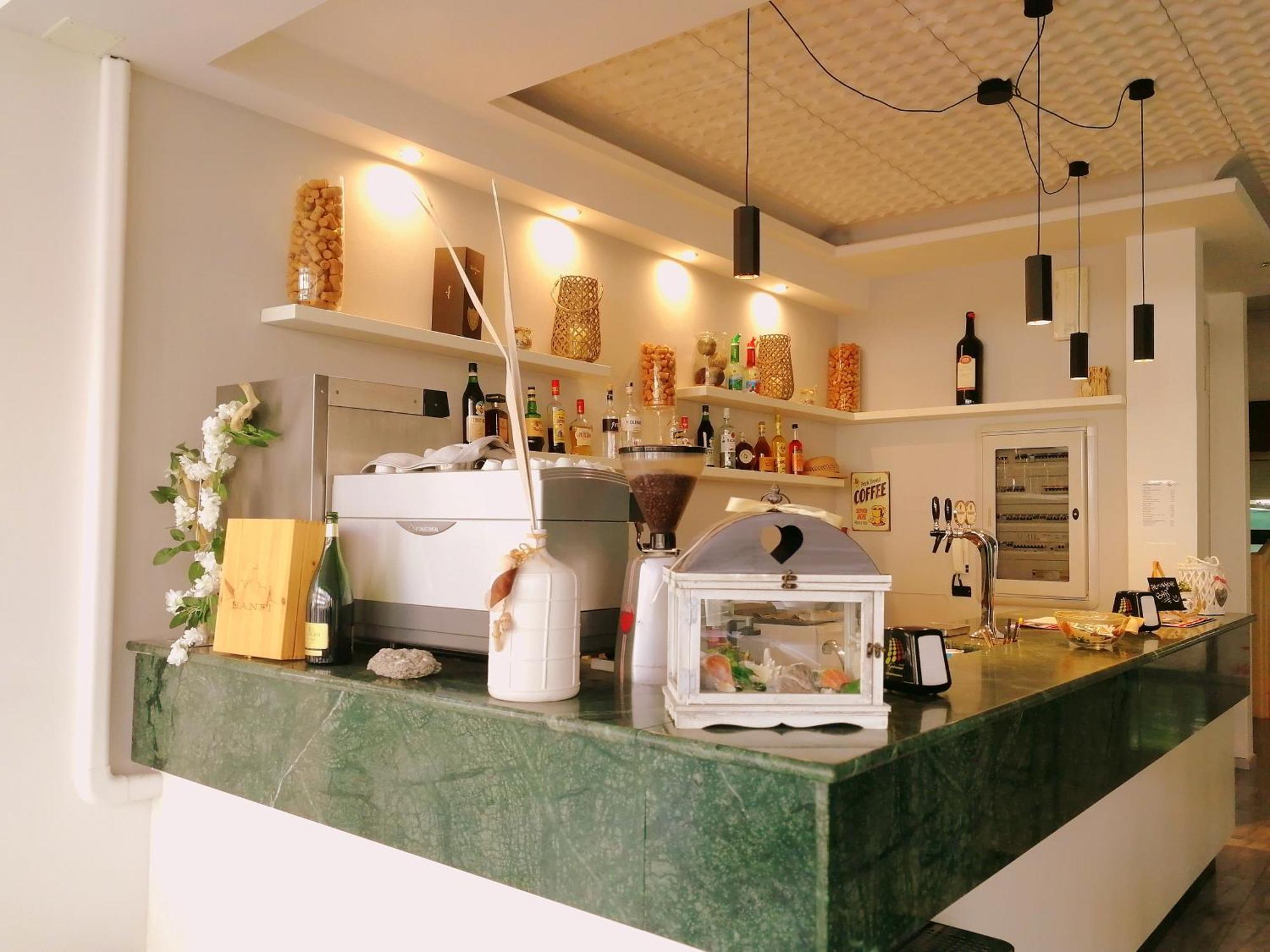 Hotel Atmosfere Beach Cesena Bagian luar foto